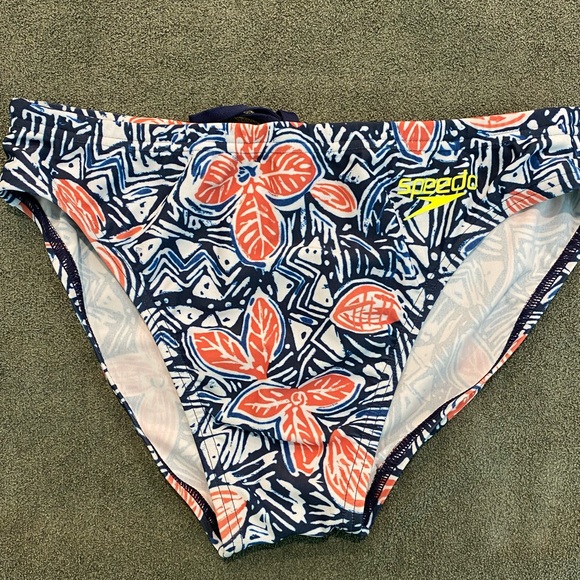 Speedo Swim Clearance Speedo Nwot Mens Brief Swimsuit Size 32 71